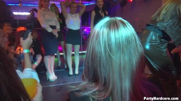 Party Hardcore Gone Crazy Vol. 41 Single Cut: Part 1 - Cam 3 Screencap 21 on www.sinx.com