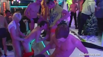 Jizz Blizzard Part 2 - Cam 2 Screencap 77 on www.sinx.com