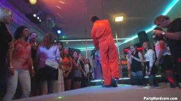 Party Hardcore Gone Crazy Vol. 30 Part 5 - Cam 1 Screencap 21 on www.sinx.com