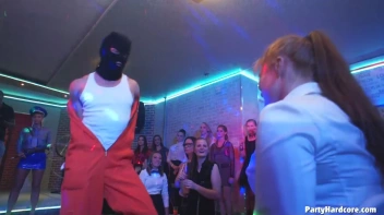 Party Hardcore Gone Crazy Vol. 30 Part 5 - Cam 1 Screencap 28 on www.sinx.com