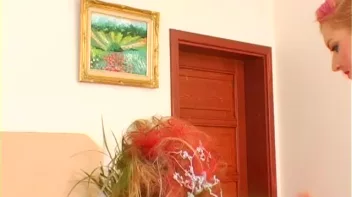 Spray Paint Fight! Screencap 24 on www.sinx.com