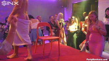 Party Hardcore Gone Crazy Vol. 45 Part 5 - Cam 1 Screencap 30 on www.sinx.com