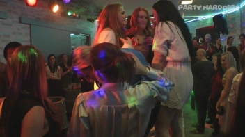 Party Hardcore Gone Crazy Vol. 25 Part 3 - Cam 4 Screencap 35 on www.sinx.com