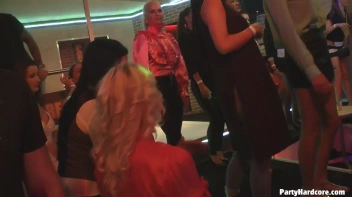 Party Hardcore Gone Crazy Vol. 29 Part 3 - Cam 3 Screencap 72 on www.sinx.com