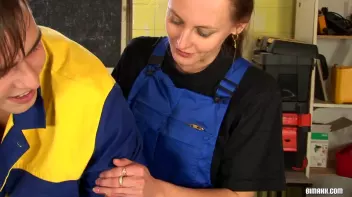 Bi Break Time Screencap 3 on www.sinx.com