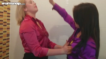 Blouse Beauties Egg Themselves Up! Screencap 11 on www.sinx.com