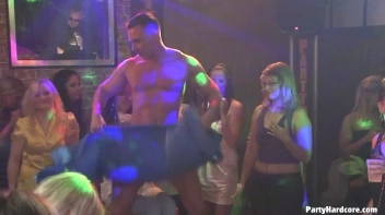 Party Hardcore Vol. 62 Part 1 - Cam 3 Screencap 38 on www.sinx.com