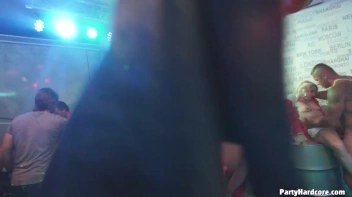 Party Hardcore Gone Crazy Vol. 29 Part 5 - Cam 4 Screencap 71 on www.sinx.com