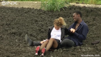 Muddy Mixed Wrestling For Arguing Couple - Cam 1 Screencap 12 on www.sinx.com
