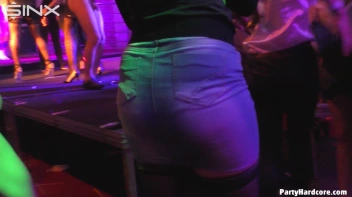 Party Hardcore Gone Crazy Vol. 43 Part 6 - Cam 4 Screencap 50 on www.sinx.com