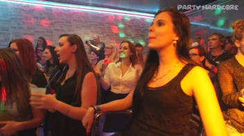 Party Hardcore Gone Crazy Vol. 16 Part 5 - Cam 4 Screencap 94 on www.sinx.com