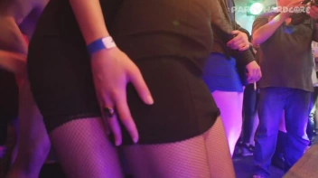 Party Hardcore Gone Crazy Vol. 16 Part 5 - Cam 4 Screencap 39 on www.sinx.com