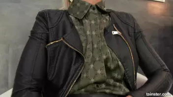 Little kitty wants more slime fun Screencap 6 on www.sinx.com