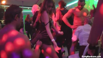 Party Hardcore Gone Crazy Vol. 31 Part 5 - Cam 3 Screencap 77 on www.sinx.com