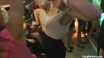 Party Hardcore Gone Crazy Vol. 37 Part 2 - Cam 4 Screencap 33 on www.sinx.com