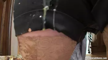 This Eurobabe Wasn't Shopping For Dinner... Screencap 24 on www.sinx.com