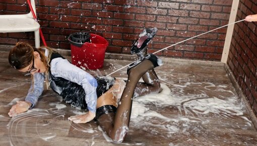 Latest deal - Samantha Joons never says no to fresh cum