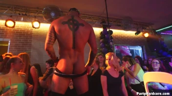 Party Hardcore Gone Crazy Vol. 38 Part 2 - Cam 2 Screencap 77 on www.sinx.com