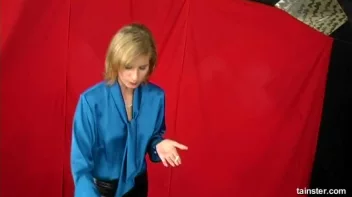 Strawberries and Whipped Cream Screencap 1 on www.sinx.com