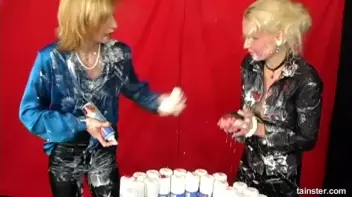 Strawberries and Whipped Cream Screencap 22 on www.sinx.com