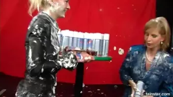 Strawberries and Whipped Cream Screencap 35 on www.sinx.com