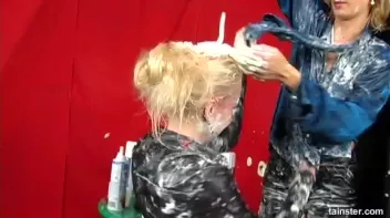 Strawberries and Whipped Cream Screencap 41 on www.sinx.com