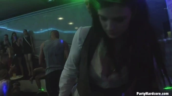 Party Hardcore Gone Crazy Vol. 29 Part 6 - Cam 3 Screencap 16 on www.sinx.com