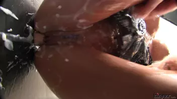 Making The Most Of A Mess Screencap 69 on www.sinx.com