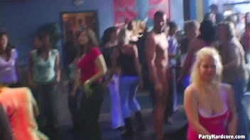 Party Hardcore Vol. 86 Part 2 - Cam 2 Screencap 44 on www.sinx.com