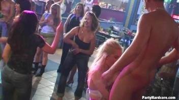 Party Hardcore Vol. 86 Part 2 - Cam 2 Screencap 69 on www.sinx.com