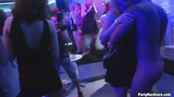 Party Hardcore Gone Crazy Vol. 30 Part 5 - Cam 3 Screencap 18 on www.sinx.com