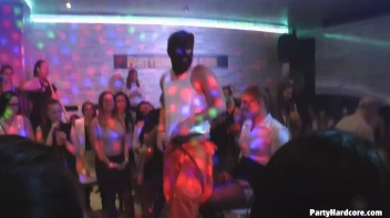 Party Hardcore Gone Crazy Vol. 30 Part 5 - Cam 3 Screencap 41 on www.sinx.com