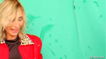 Springtime Egg Fight Screencap 23 on www.sinx.com