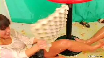 Springtime Egg Fight Screencap 54 on www.sinx.com