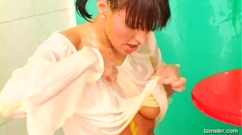 Springtime Egg Fight Screencap 59 on www.sinx.com