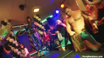 Party Hardcore Gone Crazy Vol. 37 Part 1 - Cam 3 Screencap 26 on www.sinx.com