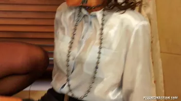 Champagne and Whirpools Can Only Mean One Thing Screencap 21 on www.sinx.com