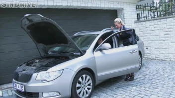 Looking For A Piss Fix!?  We've Got You Ladies Covered! Screencap 5 on www.sinx.com