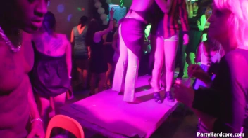 Party Hardcore Gone Crazy Vol. 37 Part 6 - Cam 4 Screencap 57 on www.sinx.com
