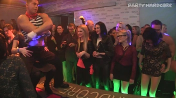 Party Hardcore Gone Crazy Vol. 17 Part 1 - Cam 2 Screencap 40 on www.sinx.com