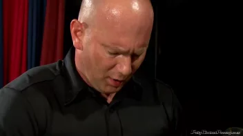 Peeing in the Theatre Screencap 75 on www.sinx.com