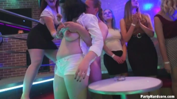 Party Hardcore Gone Crazy Vol. 35 Part 1 - Cam 1 Screencap 101 on www.sinx.com