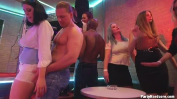 Party Hardcore Gone Crazy Vol. 35 Part 1 - Cam 1 Screencap 36 on www.sinx.com