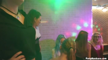 Party Hardcore Gone Crazy Vol. 35 Part 1 - Cam 1 Screencap 40 on www.sinx.com