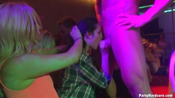 Party Hardcore Gone Crazy Vol. 40 Single Cut: Part 4 - Main Edit Screencap 56 on www.sinx.com