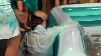 Slide On In To The Oil, Ladies Screencap 3 on www.sinx.com