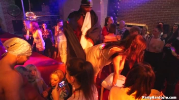 Party Hardcore Gone Crazy Vol. 38 Part 7 - Cam 1 Screencap 24 on www.sinx.com