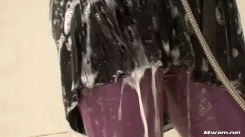 Kylie Joins The Wetlook Party Screencap 117 on www.sinx.com