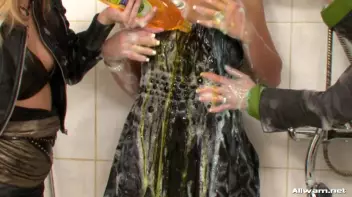 Kylie Joins The Wetlook Party Screencap 50 on www.sinx.com