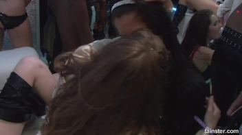 Pornstar Flirt Part 3 - Main Edit Screencap 26 on www.sinx.com